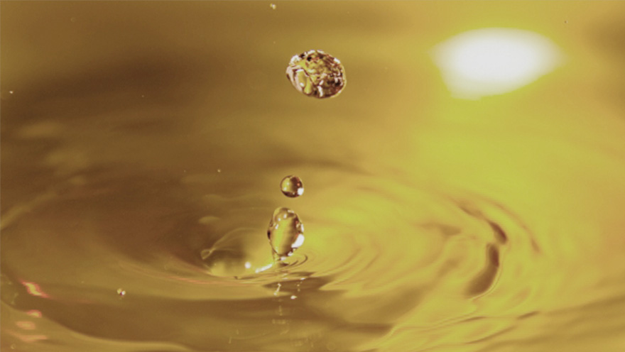 芳醇なトリュフオイルの香り